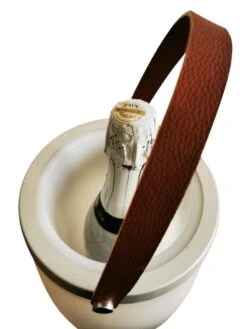 Human Comfort Wijnkoeler Fenne Plus (speaker) Bruin -KampKlaar Verkoop 82602 human comfort wijnkoeler fenne plus